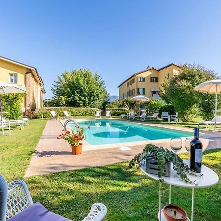Villa Gabriella Apartments Lucca Exterior photo
